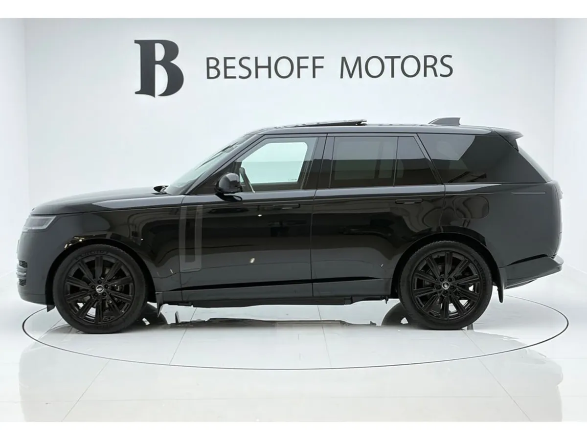 Land Rover Range Rover P460e EDITION=HUGE SPEC//ON - Image 2