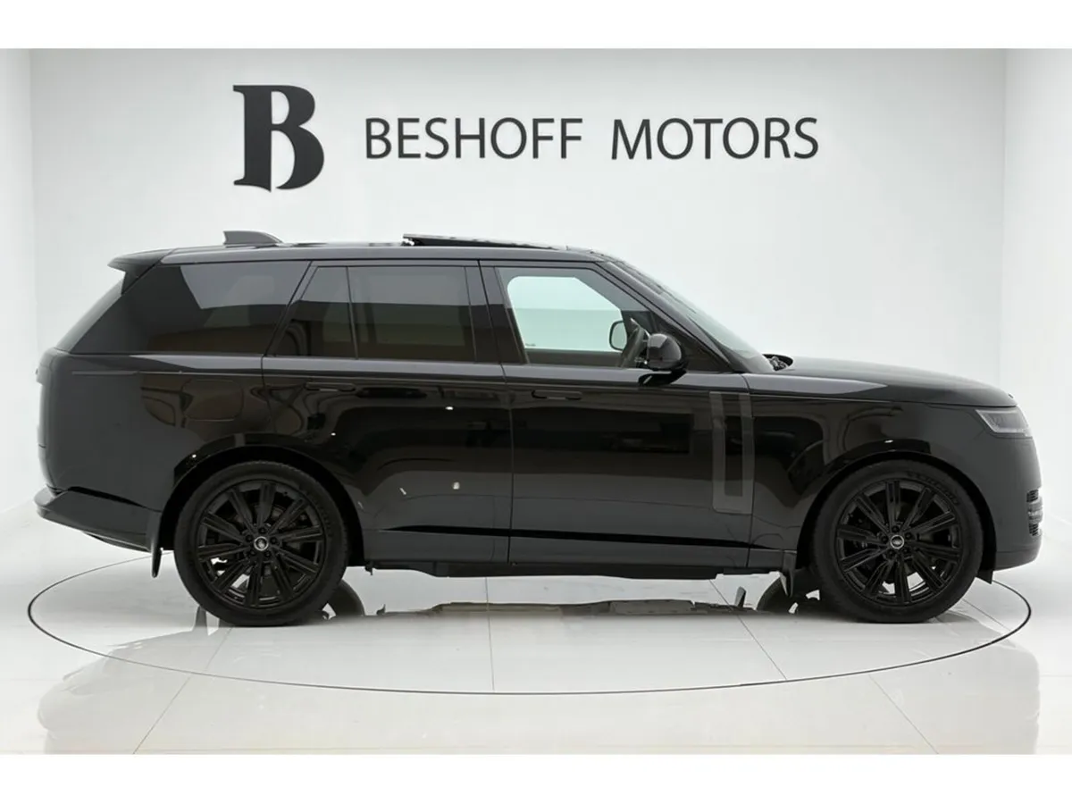 Land Rover Range Rover P460e EDITION=HUGE SPEC//ON - Image 6