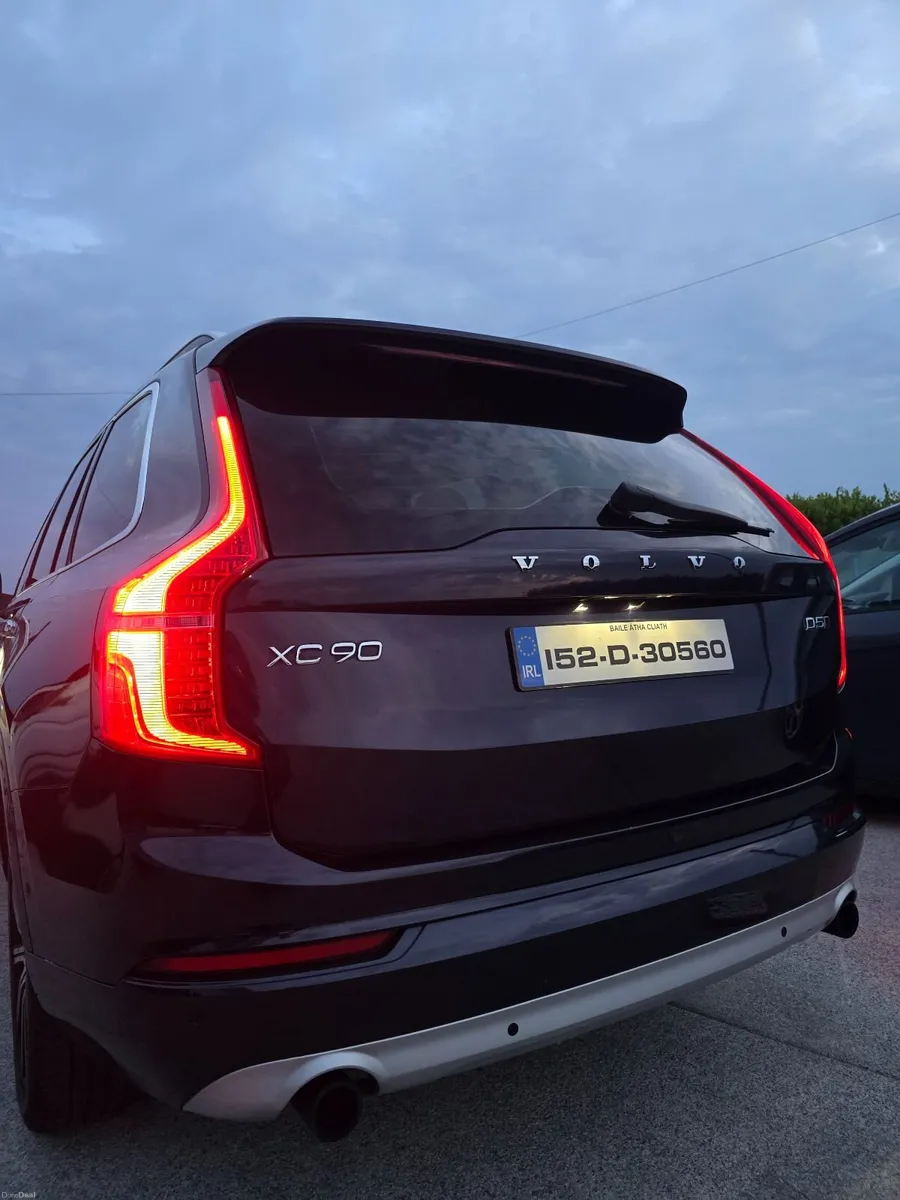 Volvo XC90 - Image 2