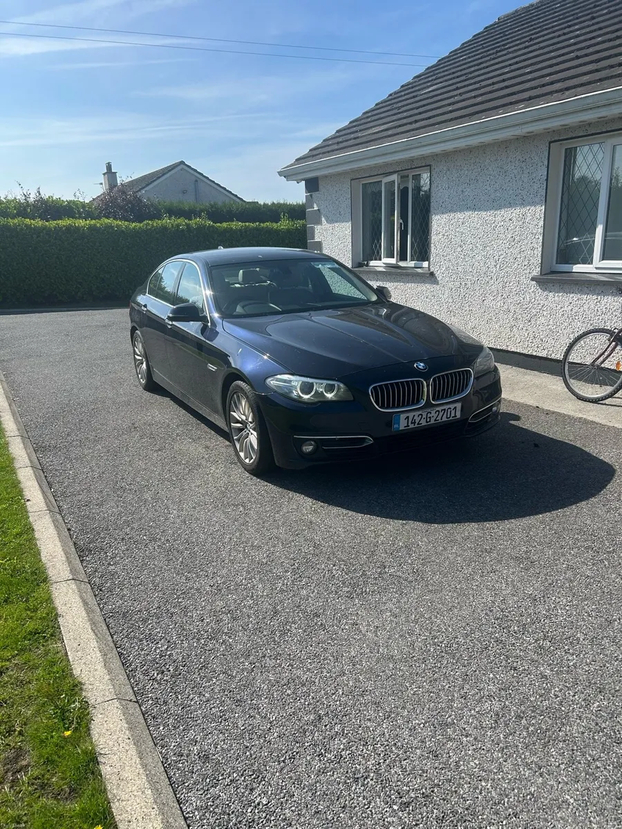 BMW 520d - Image 1