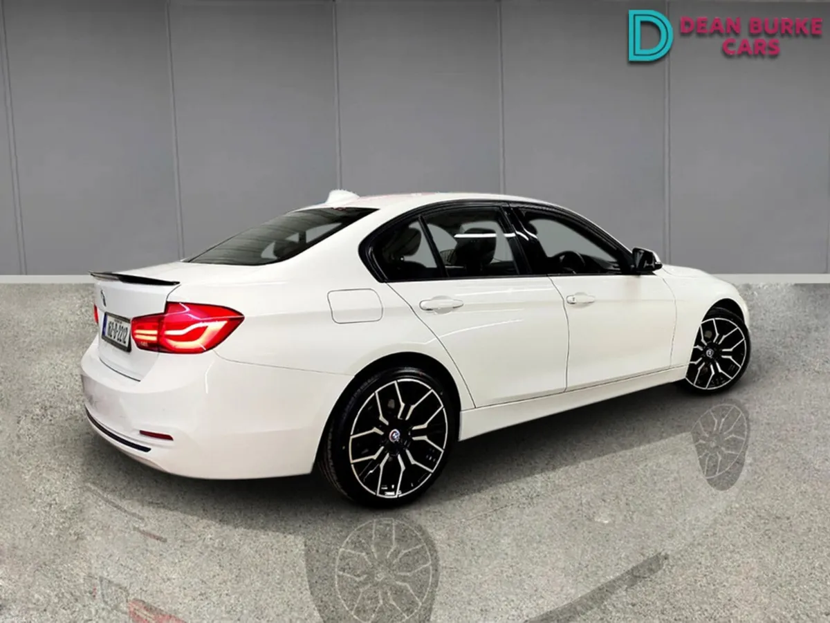 BMW 3-Series 316 D - Image 2