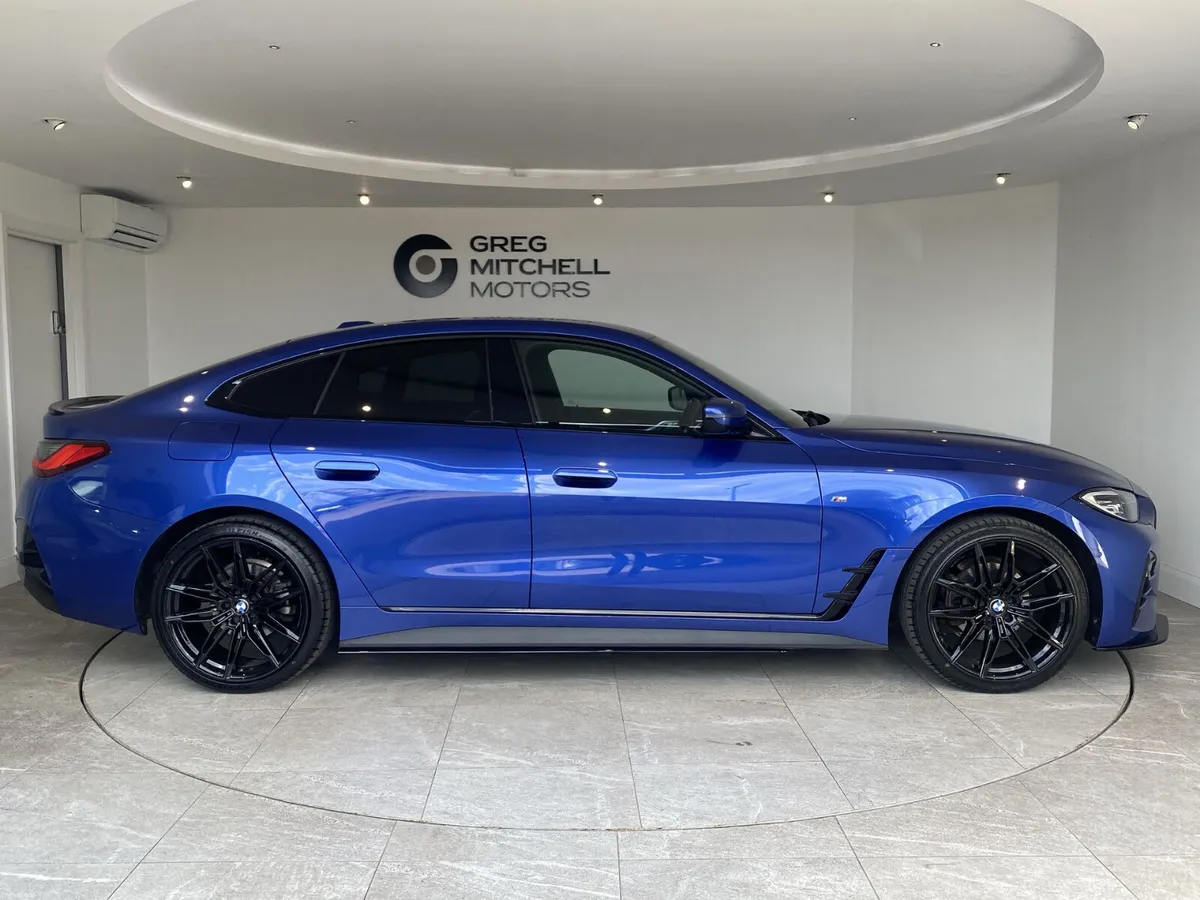 BMW 4-Series 2023 - Image 4