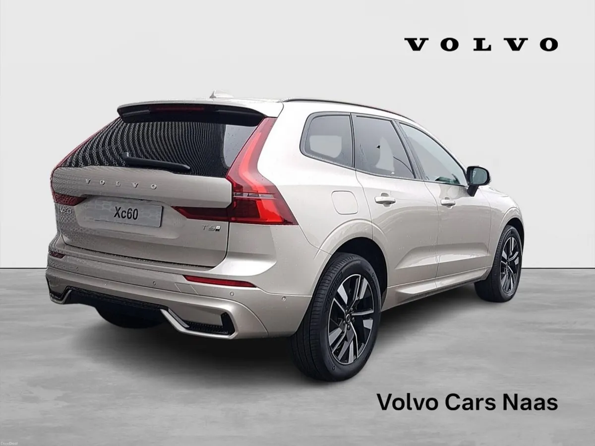 Volvo XC60 T6 PHEV AWD Plus Dark - Image 2