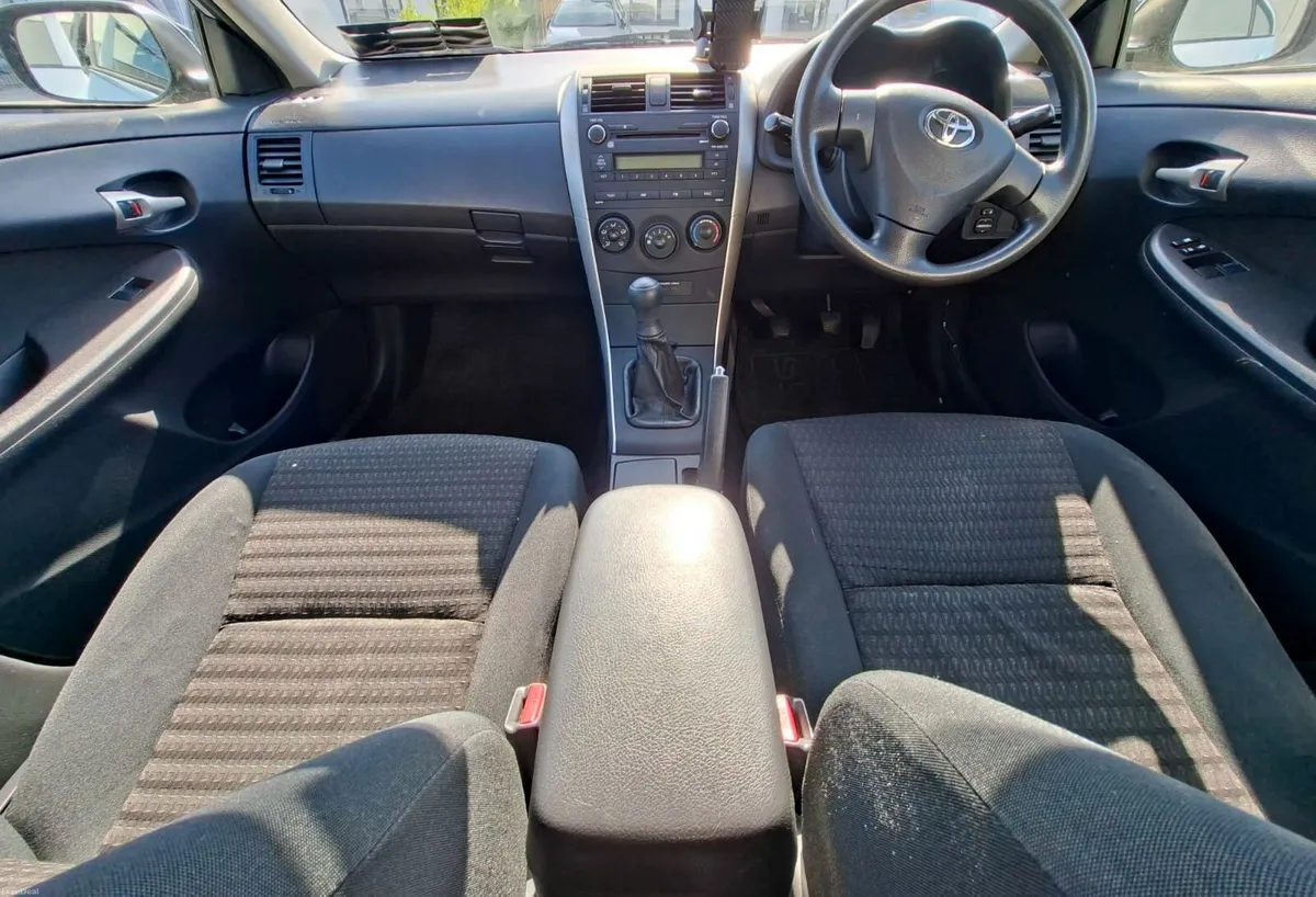Toyota Corolla 2008 - Image 4