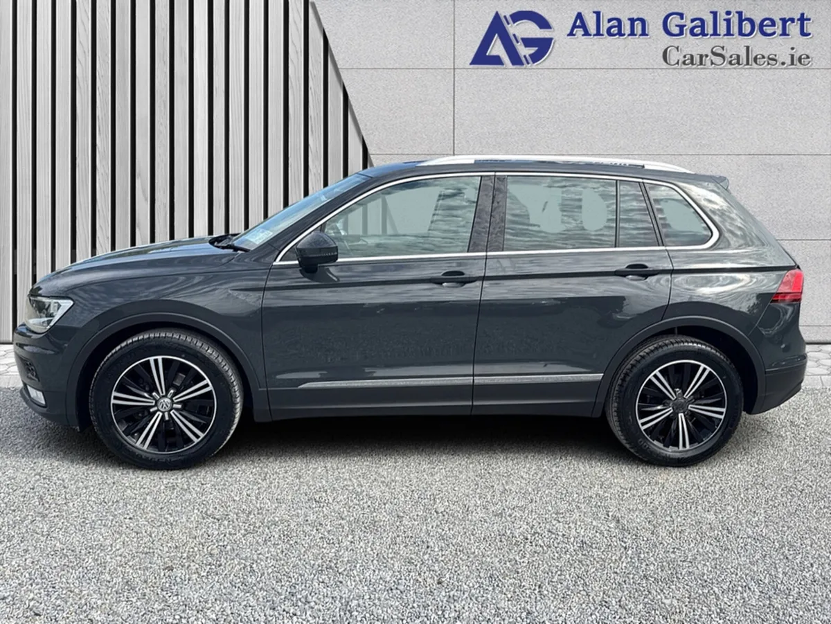 Volkswagen Tiguan 2.0 SE NAV BLUEMOTION - Image 5