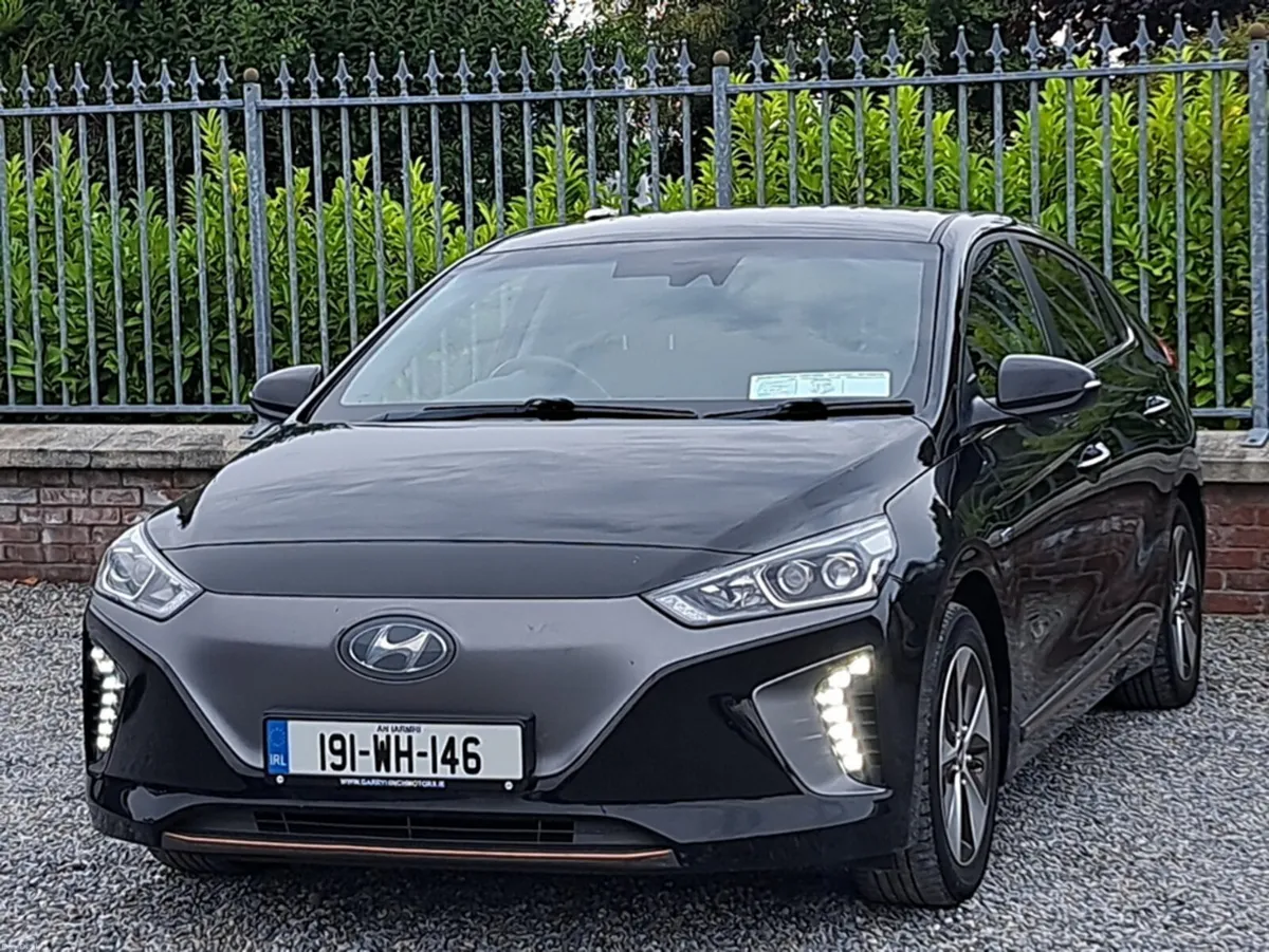 Hyundai IONIQ Electric Premium 38 k/wh battery. - Image 2