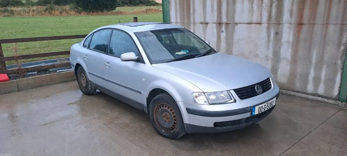 Car - Image 4