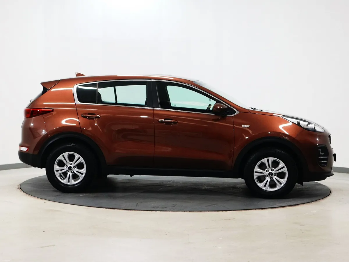 *76* 2017 Kia Sportage 1.7 1 ISG - Image 2