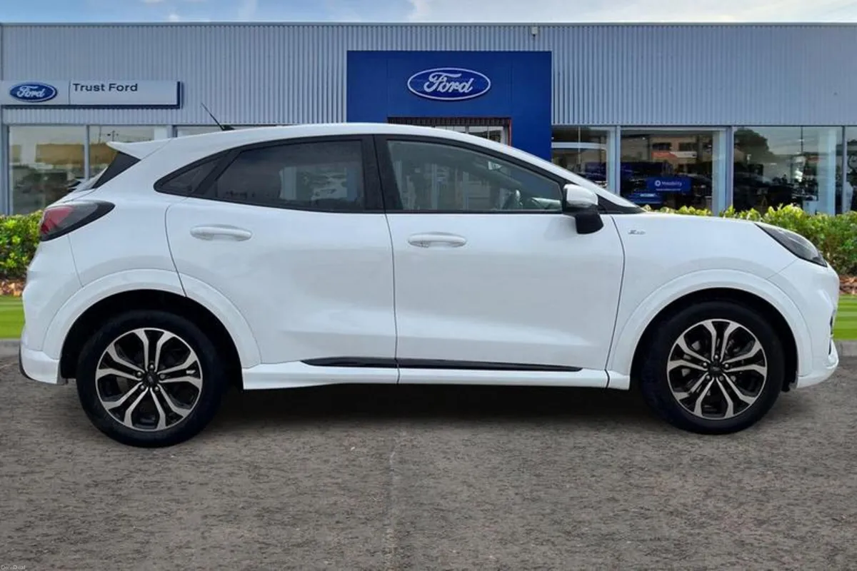 Other Other 1.0 EcoBoost Hybrid mHEV ST-Line 5dr - Image 3