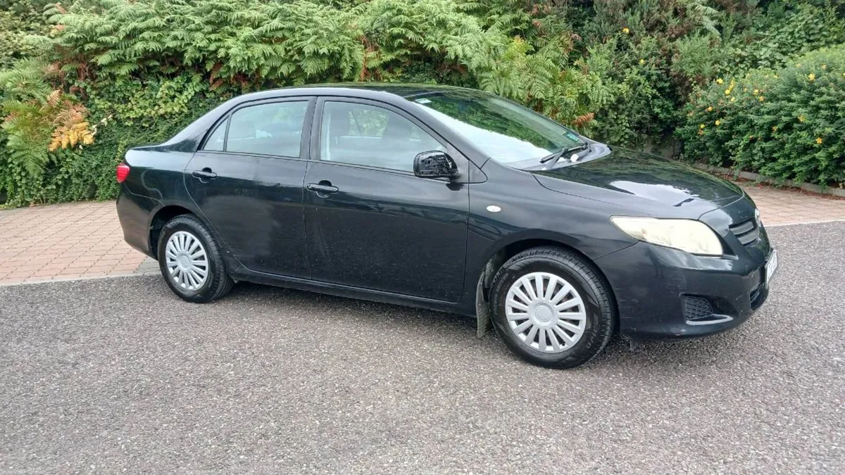 Toyota corolla 1.4 petrol ⛽️ Nct 2-27 Tax 1-27 - Image 4