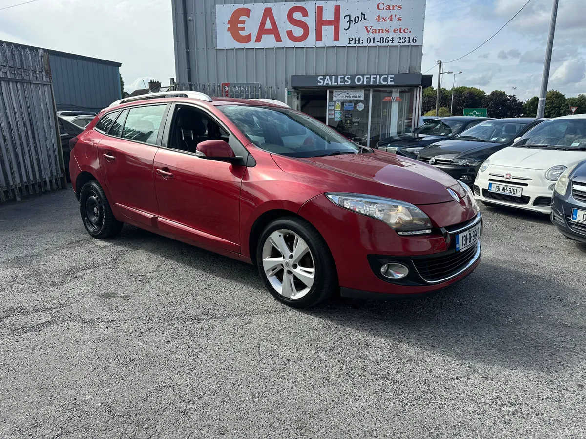 Renault Megane Estate 1.5 Diesel TAX - Image 2