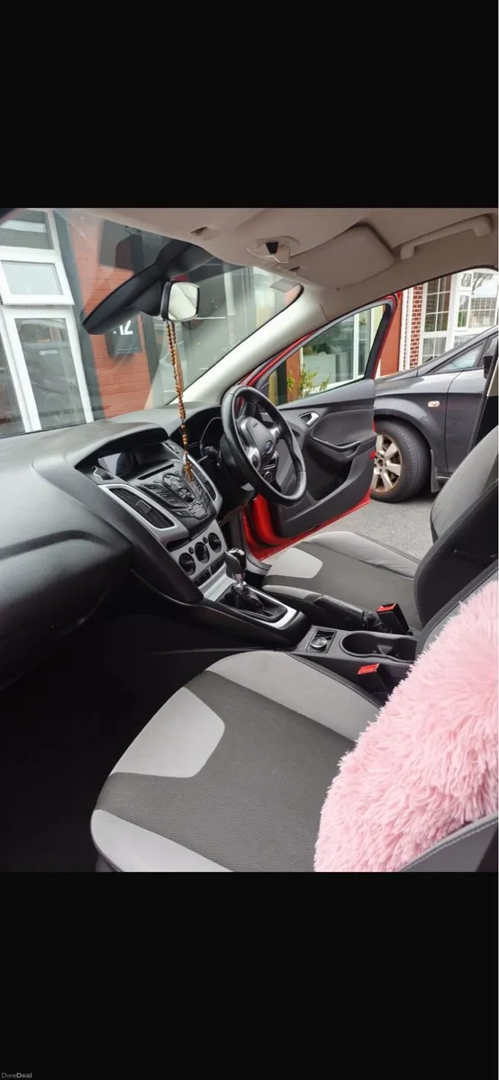 132 Ford focus 1.6 Tdci Zetec with new NCT 08/27 - Image 3