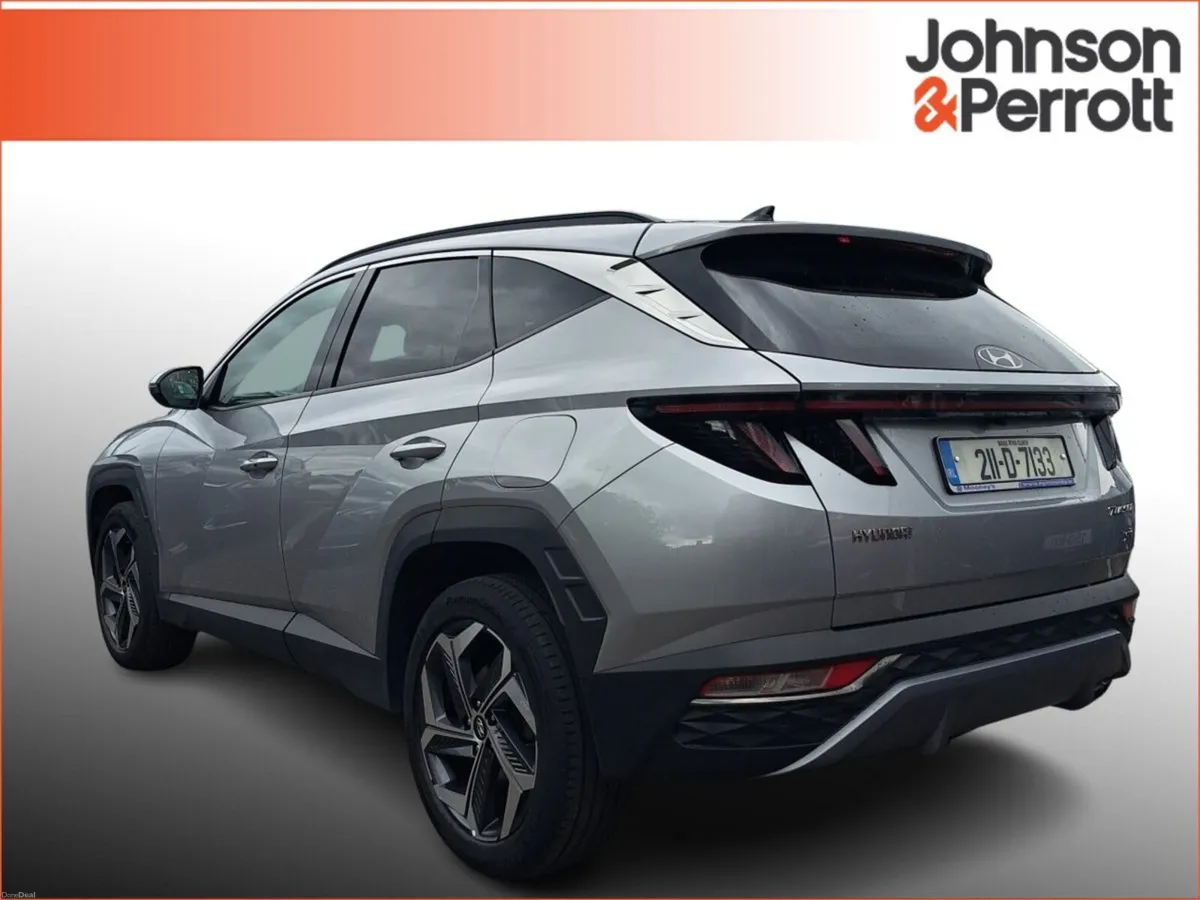 Hyundai Tucson 2WD Executive Plus HEV Auto - Image 2
