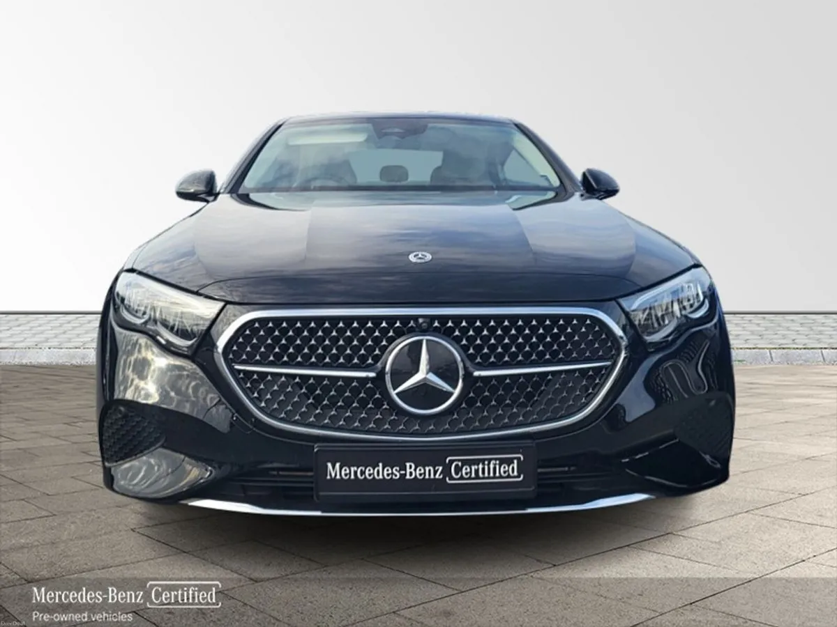 Mercedes-Benz E-Class E220d Avantgarde Plus AUTO - Image 6