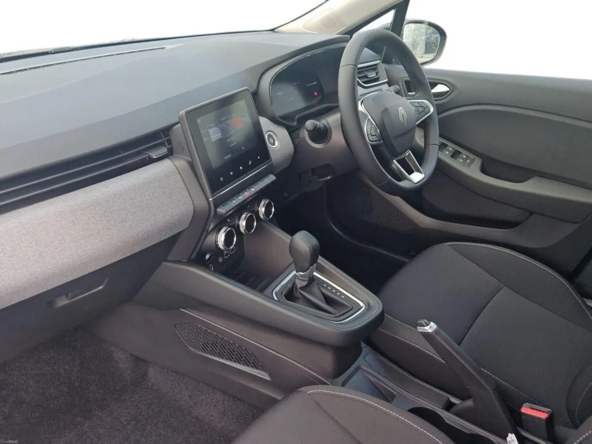 Renault Clio E-TECH Hybrid 145 Auto Evolution - Image 5