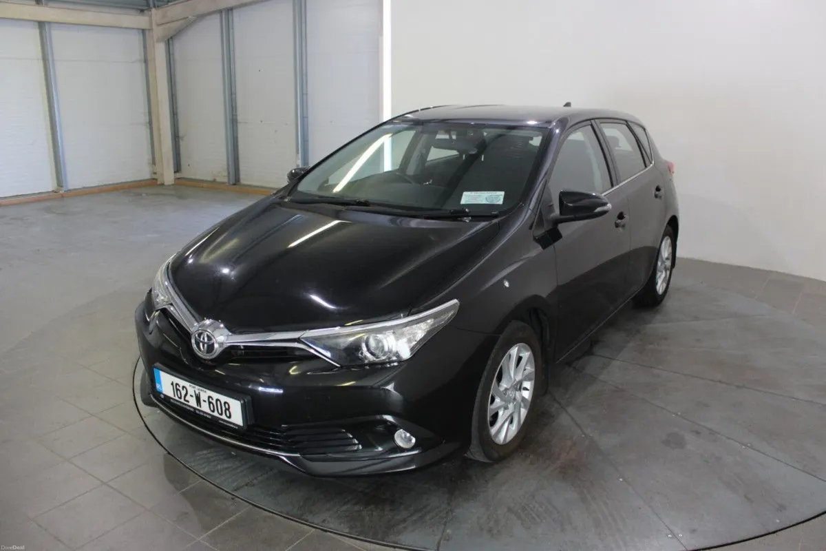 Toyota Auris 1.2 D4-T 5Dr Luna - TENDER 8 - Image 5