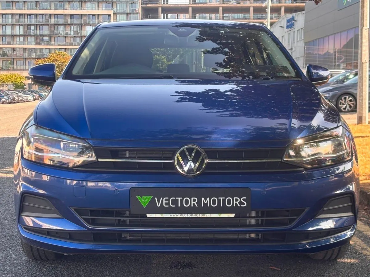 Volkswagen Polo COMFORTLINE 1.0 TSI PETROL AUTO NE - Image 3