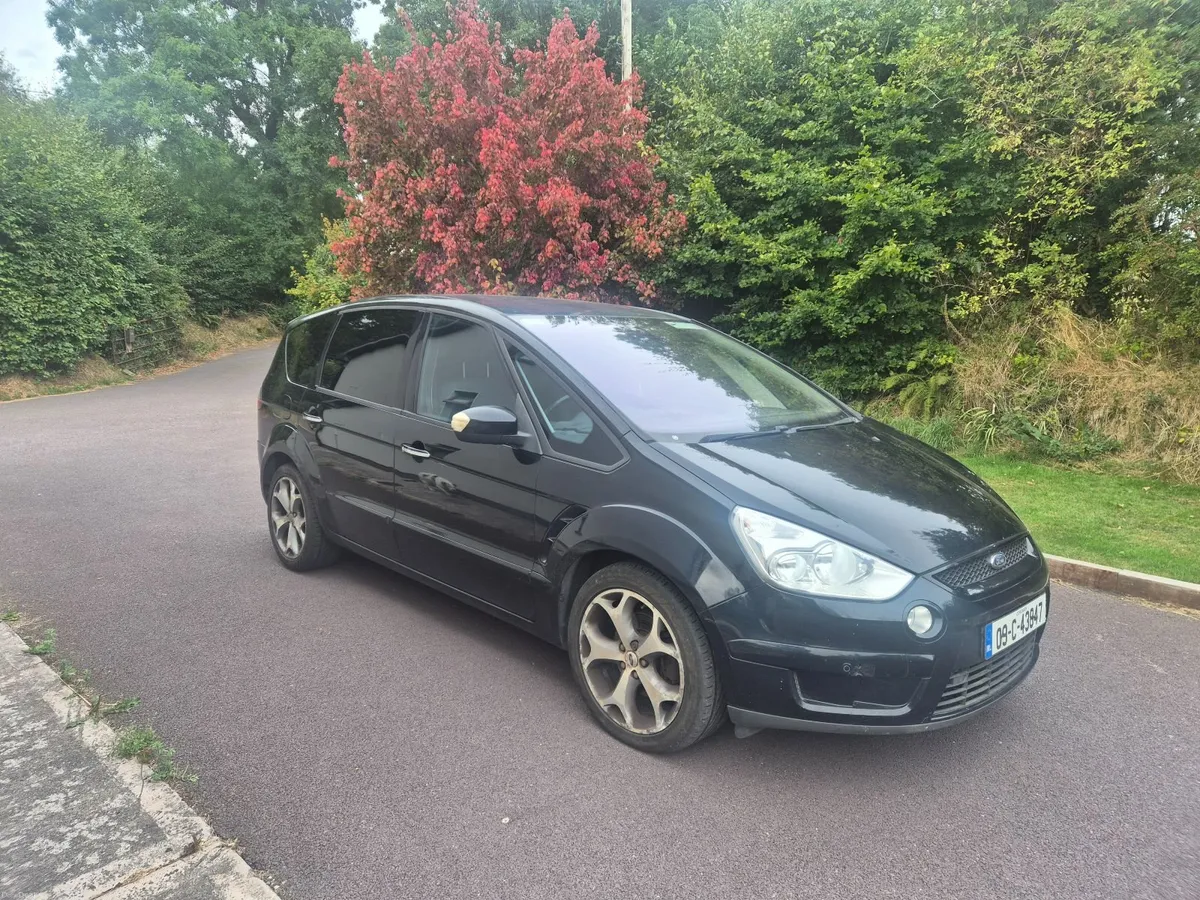 2009 Ford S-Max Titanium 2.0 TDCi diesel for sale. - Image 1