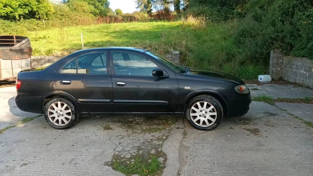Nissan almera - Image 4