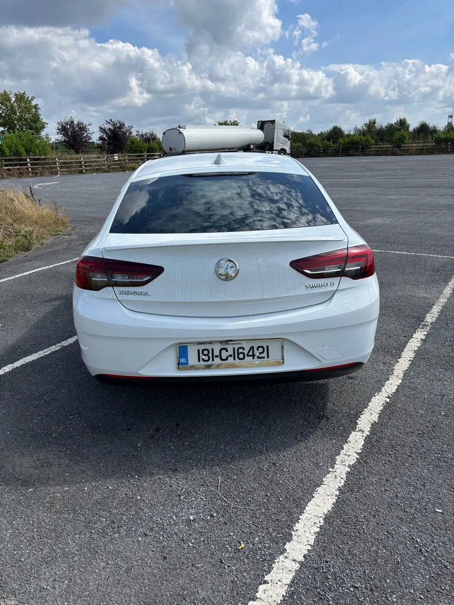 OPEL INSIGNIA 1.6 TD ECOTEC SRI - Image 4