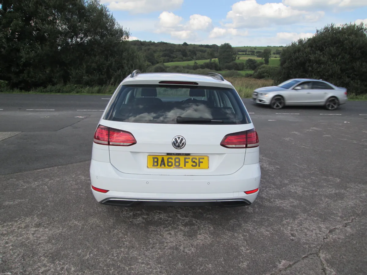 2019  VOLKSWAGEN  GOLF  1.6  TDI  SE  ESTATE  5DR - Image 6