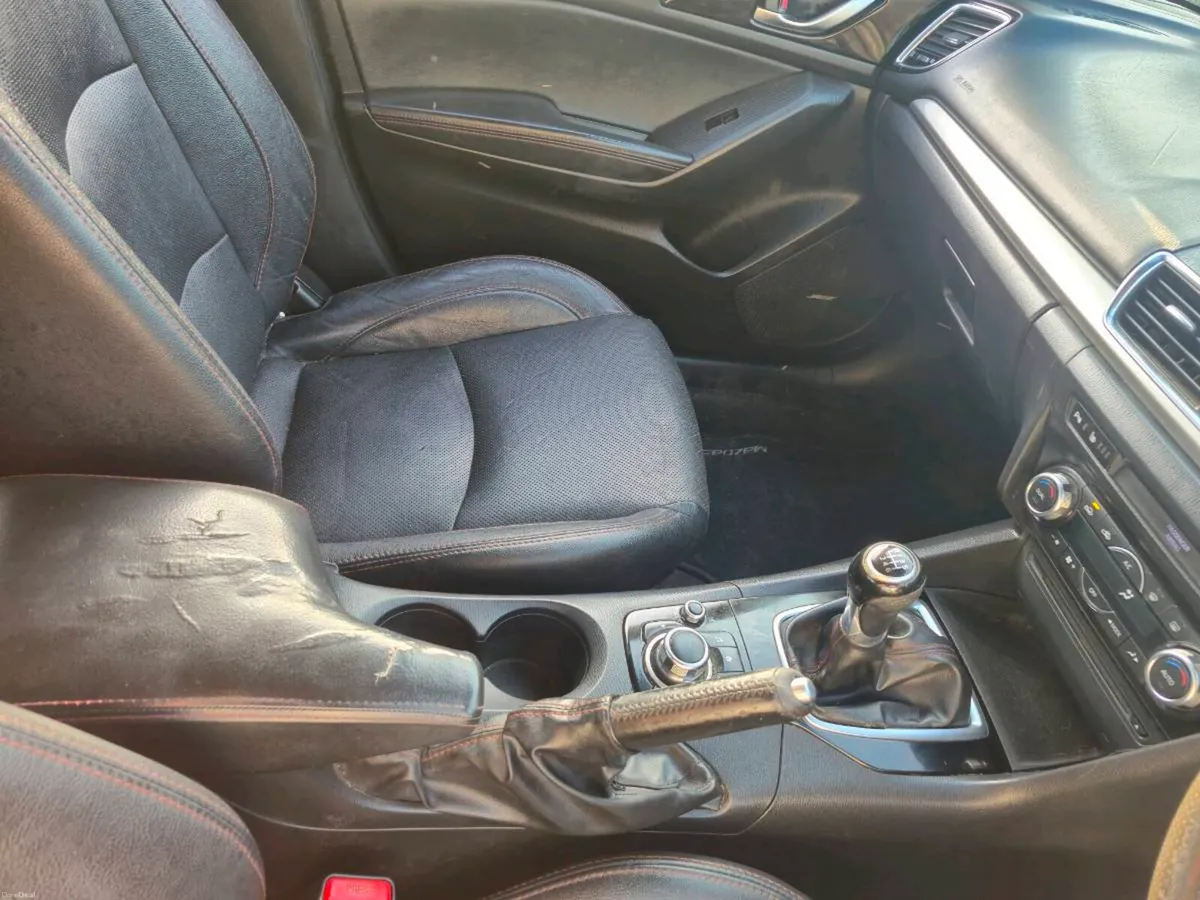 Mazda Mazda3 2015 - Image 4