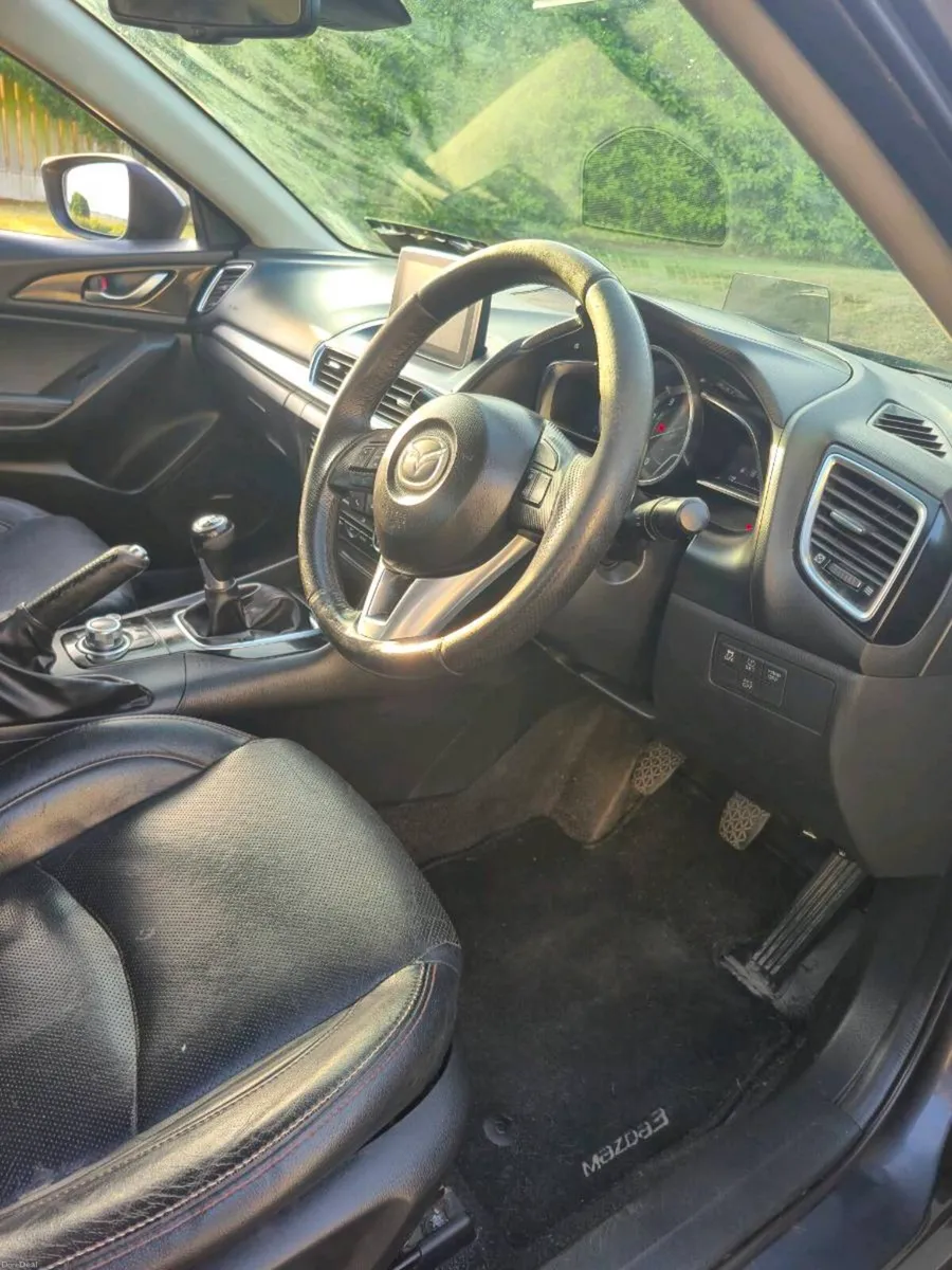Mazda Mazda3 2015 - Image 2