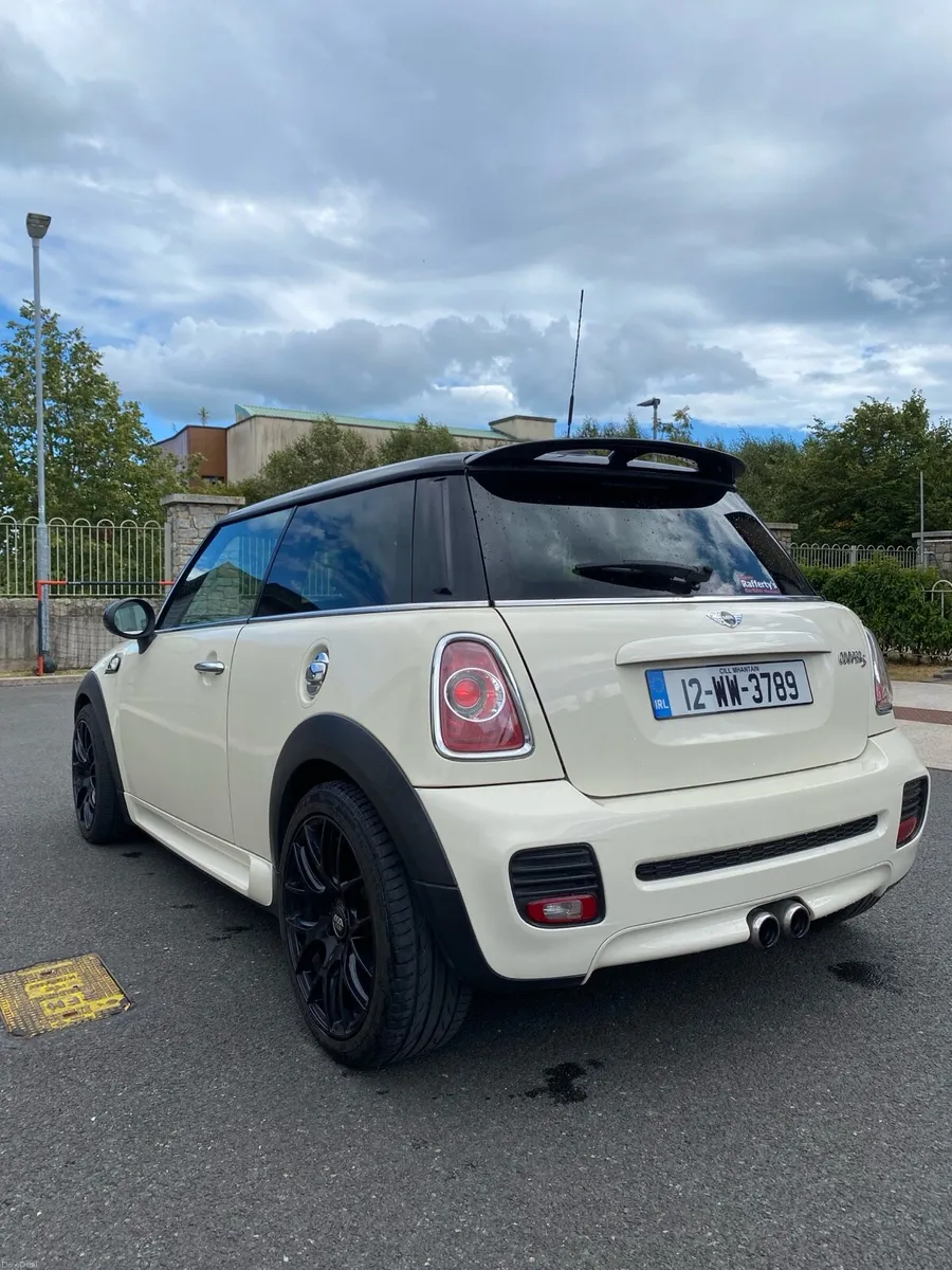 Mini Cooper S - JCW pack - Image 6