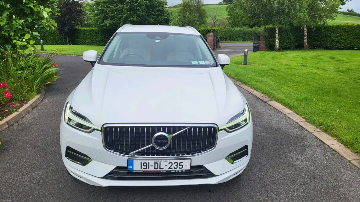 Volvo XC60 2.0 D4 4WD Inscription - Image 3