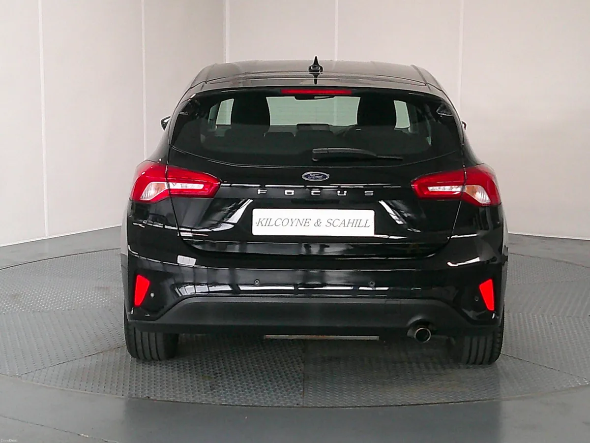 Ford Focus 2021 - Image 6