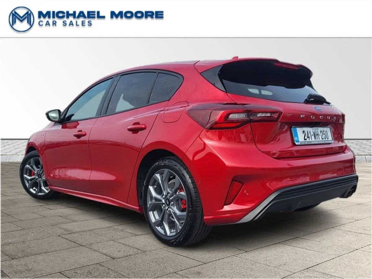 Ford Focus ST-Line 1.0L EcoBoost 125BHP 5DR - Image 3