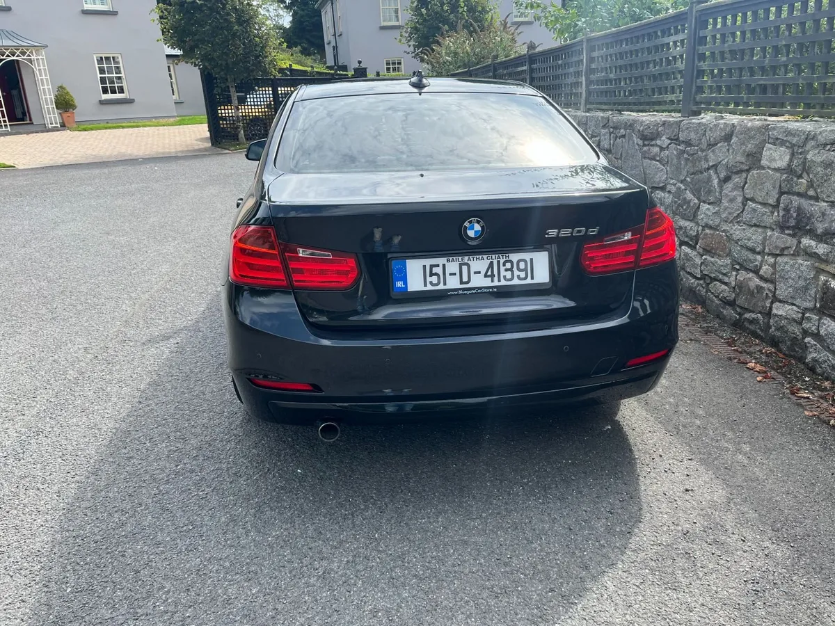 BMW 3-Series 2015 - Image 3