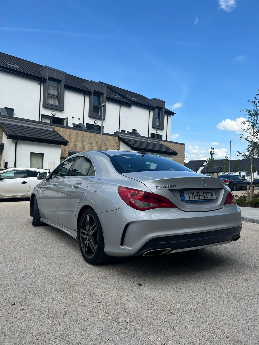Mercedes Benz CLA 1.6L *75,000km* AMG Line - Image 6