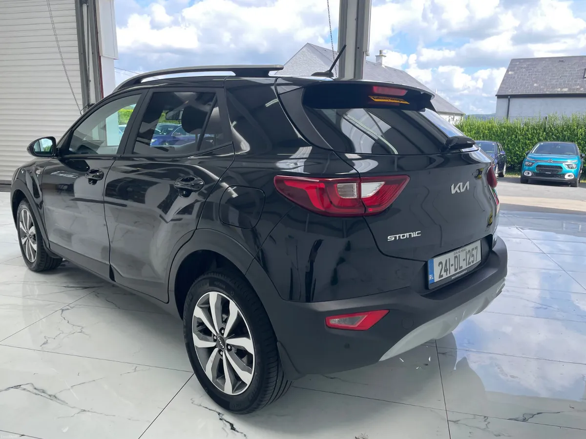Kia Stonic 2024 - Image 6