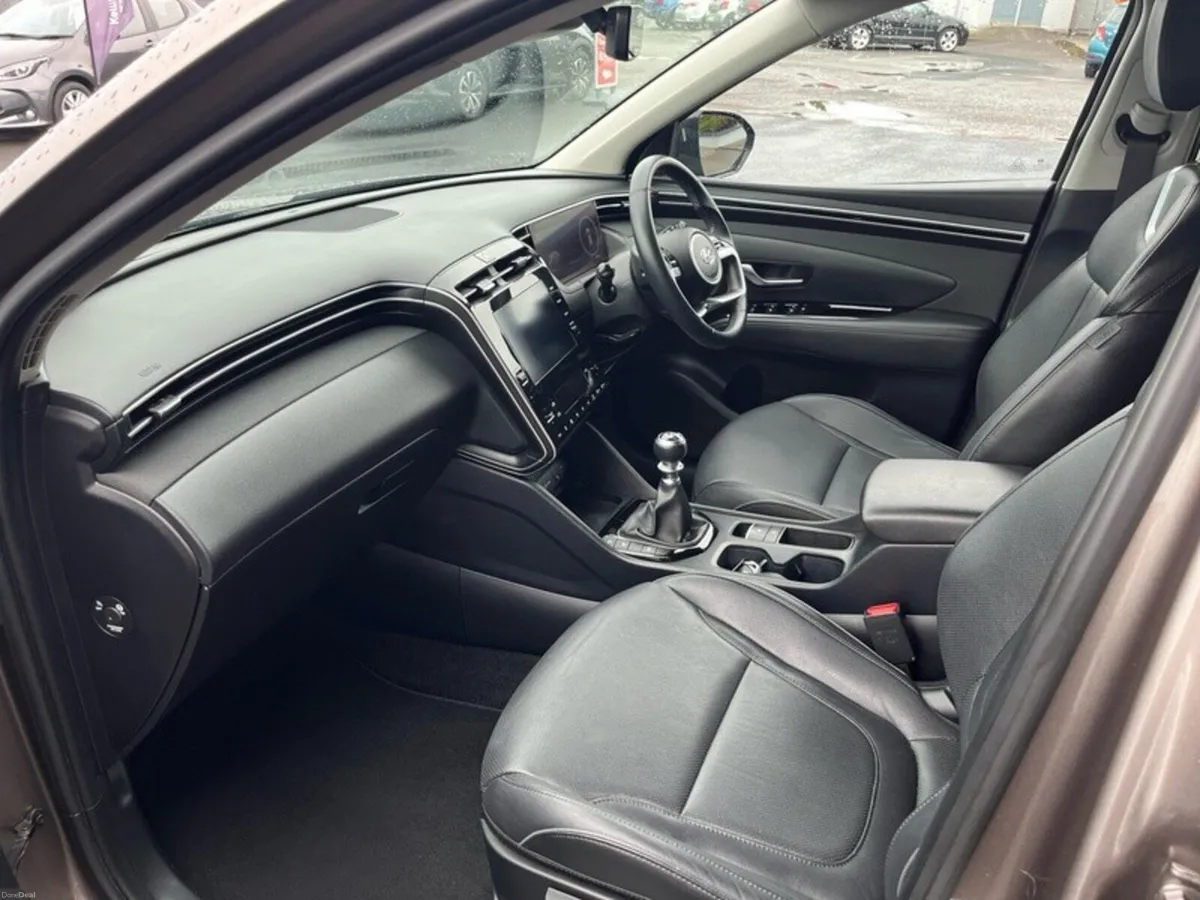 Hyundai Tucson EXECUTIVE - Image 6