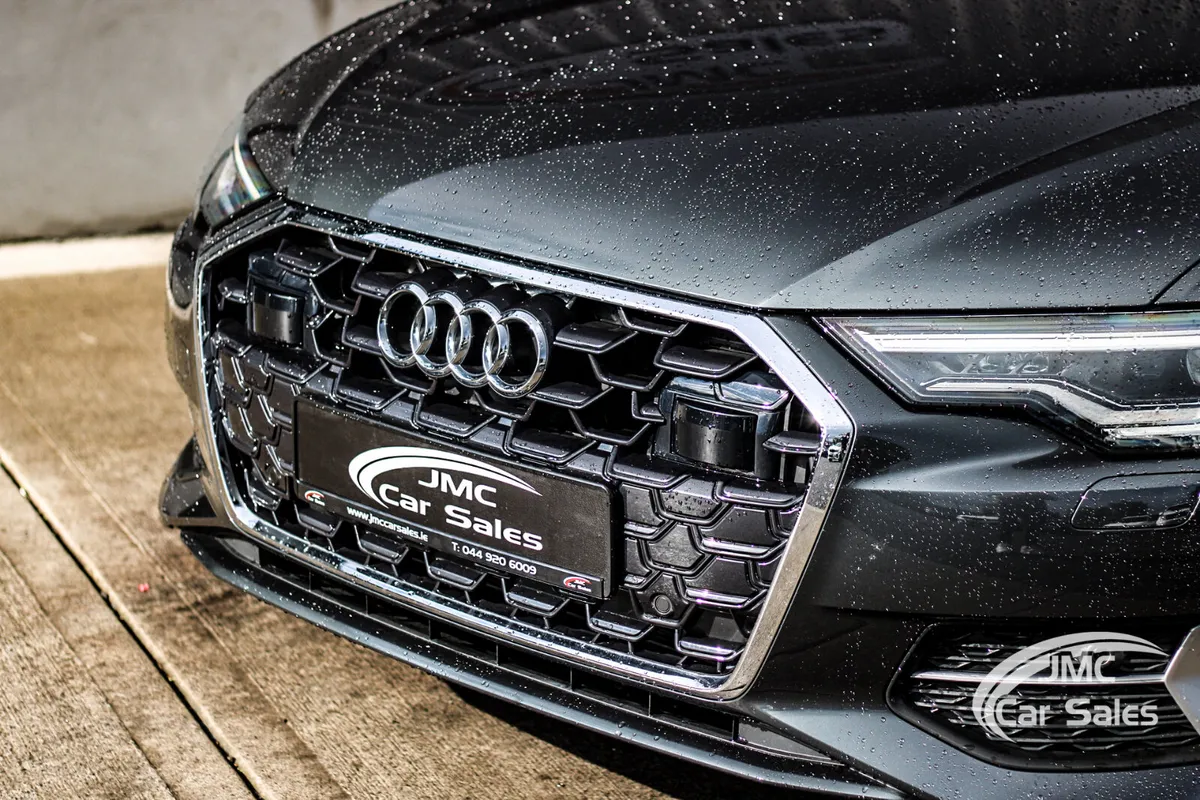 2024 AUDI A6 AUTO MANHATTEN GREY - Image 3
