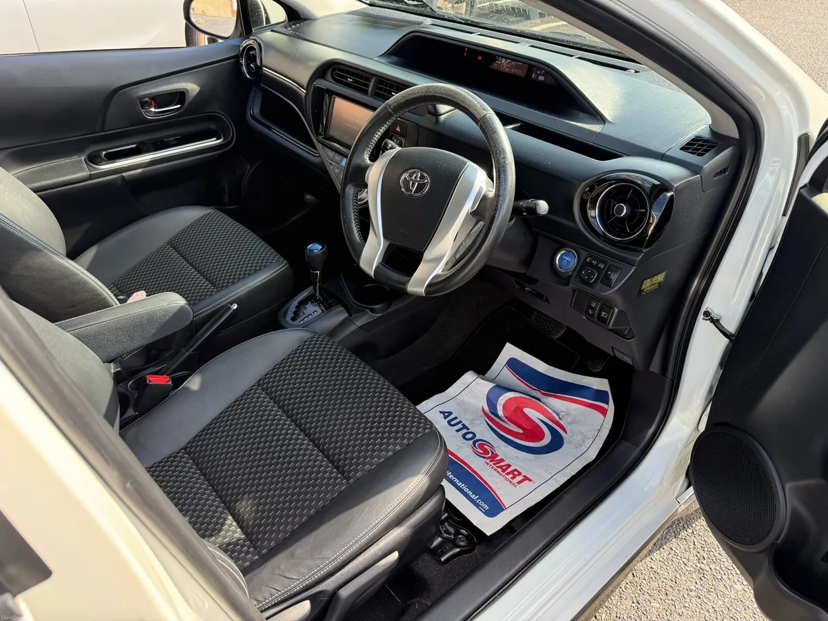 Toyota Aqua High Spec Model - Image 5