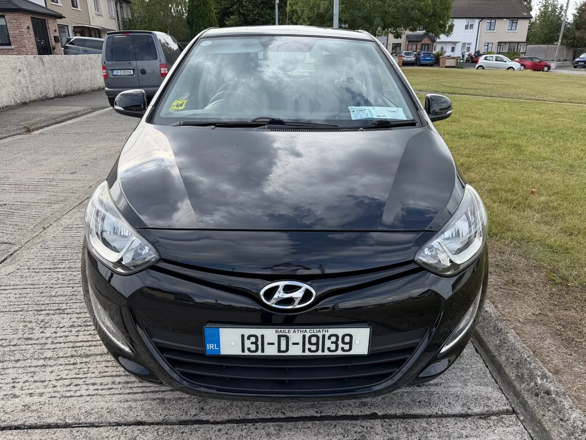 2013 Hyundai i20 Deluxe ONLY 34k KM NEW NCT - Image 5