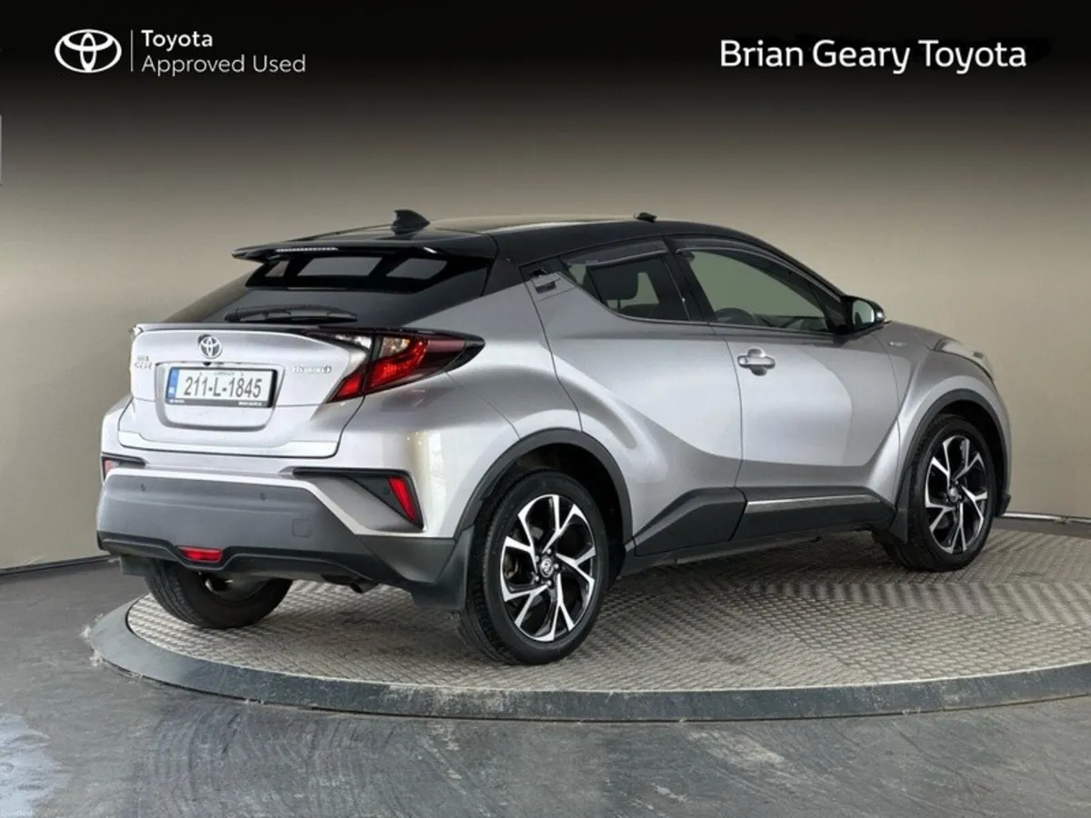Toyota C-HR HYBRID SPORT BI-TONE - Image 2