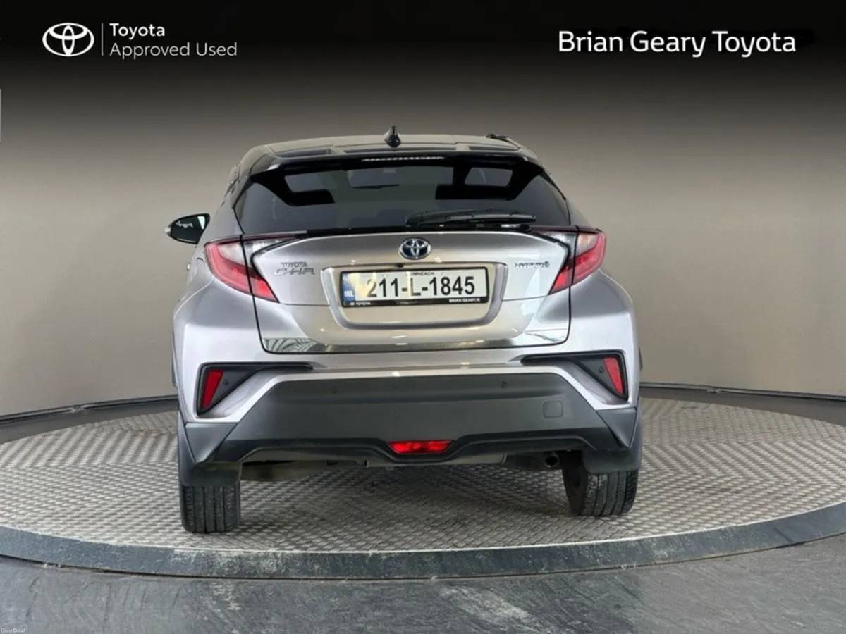 Toyota C-HR HYBRID SPORT BI-TONE - Image 4