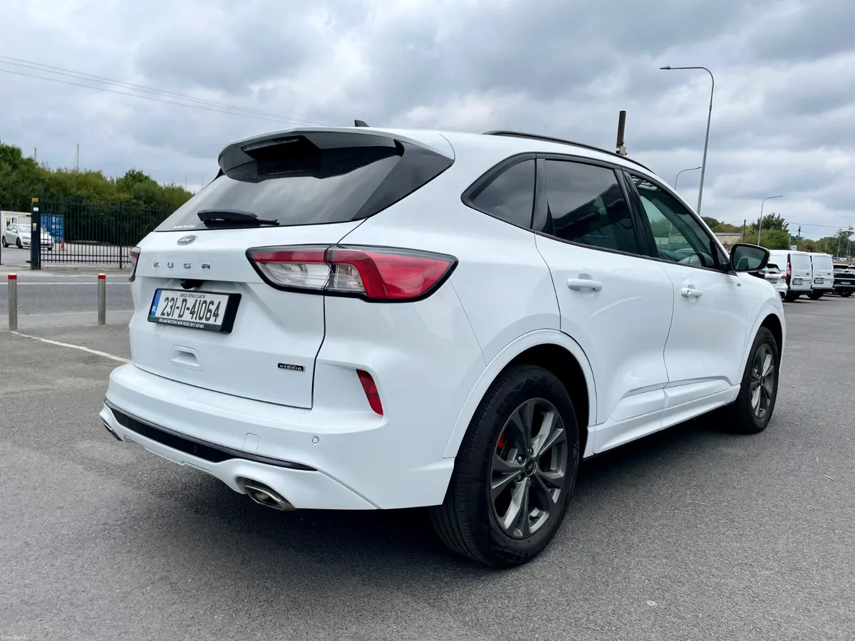 Ford Kuga ST-Line Plug In Petrol Hybrid 2.5PHEV - Image 3