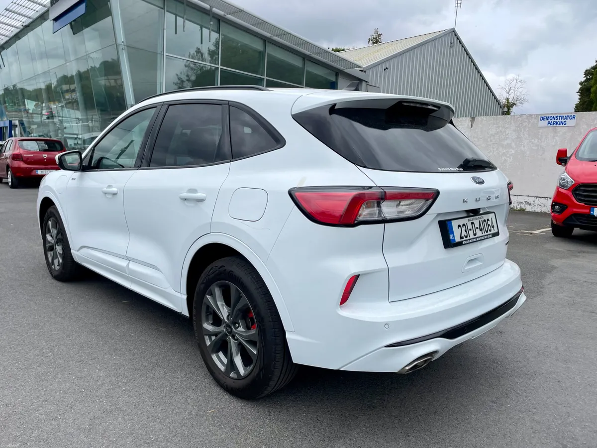 Ford Kuga ST-Line Plug In Petrol Hybrid 2.5PHEV - Image 6