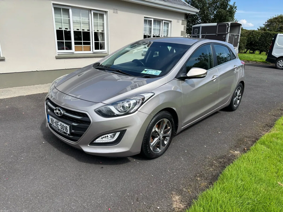 Hyundai i30 2016 Diesel - Image 4