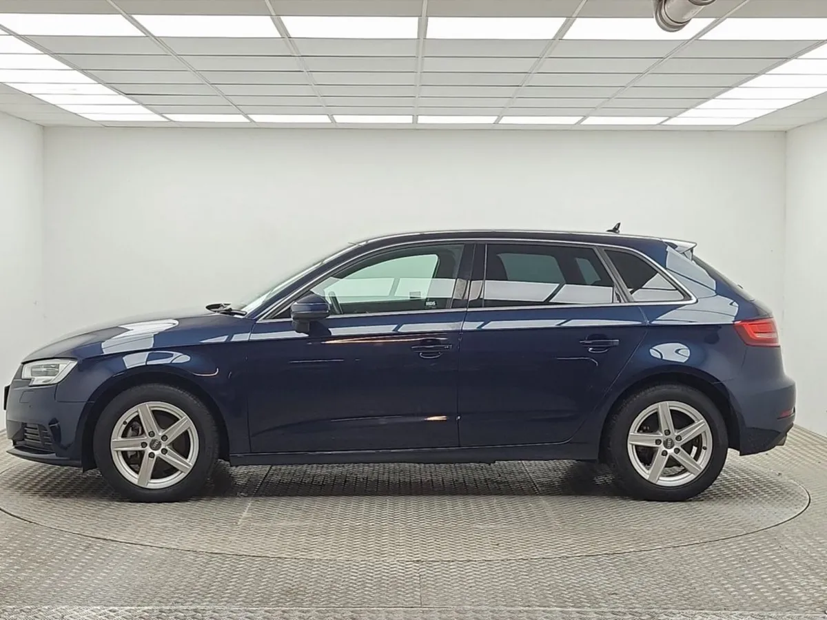 Audi A3 Sports Back 1.4 TFSI - Image 5