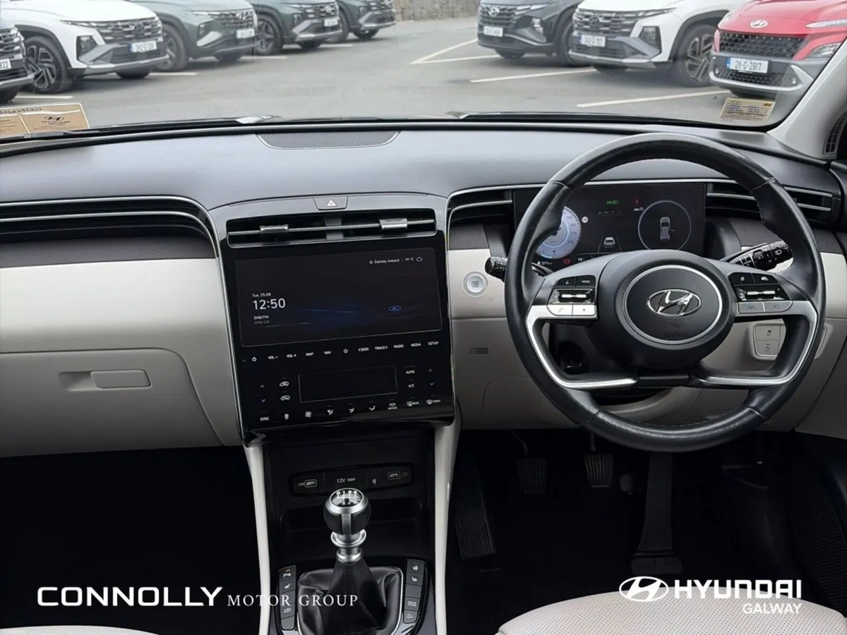 Hyundai Tucson 2WD Executive Plus - Image 4