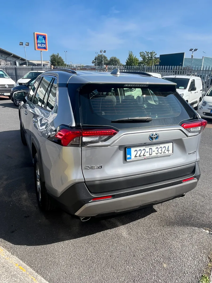 Toyota RAV4 2022 Hybrid Auto - Image 6