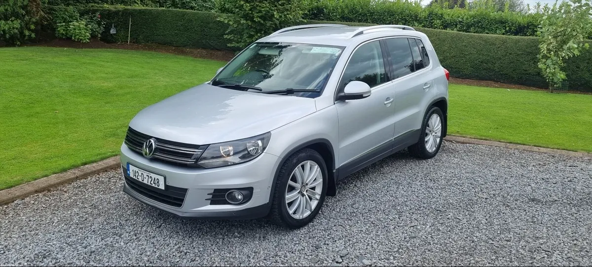 142 Volkswagen Tiguan 2.0TDi Bluemotion Sport - Image 1