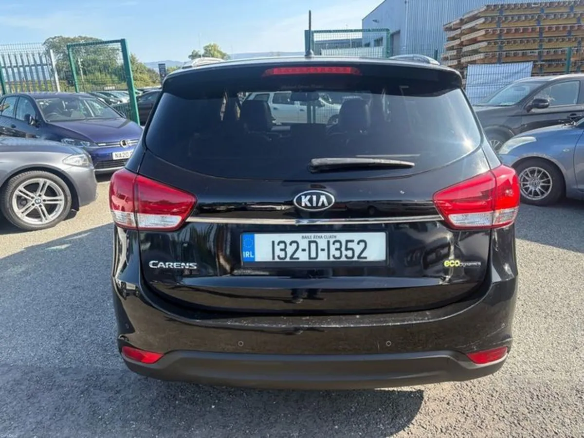 2013 Kia Carens Platinum 7 Seater 1.7L Diesel - Image 6