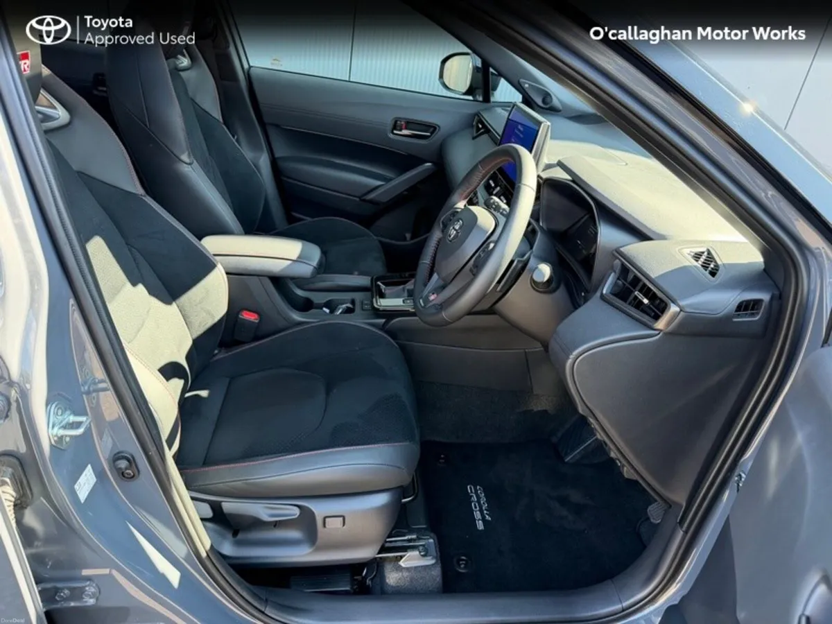 Toyota Corolla Cross Corolla Cross GR Sport - Image 6