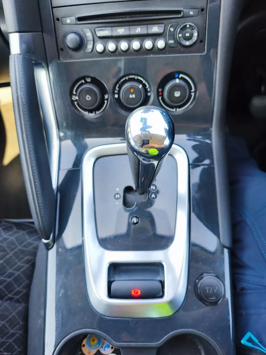 Peugeot 3008 2015 automat diesel - Image 1